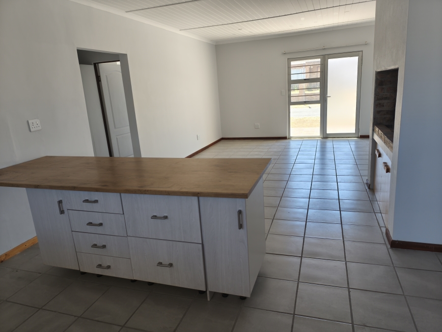 3 Bedroom Property for Sale in Perlemoenbaai Western Cape